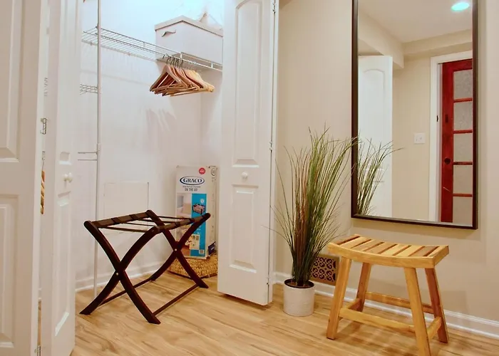 Apartamento The Banksy-free Parking -4 Bedroom W King Bed- Firepit Rooftop Near United Center Chicago