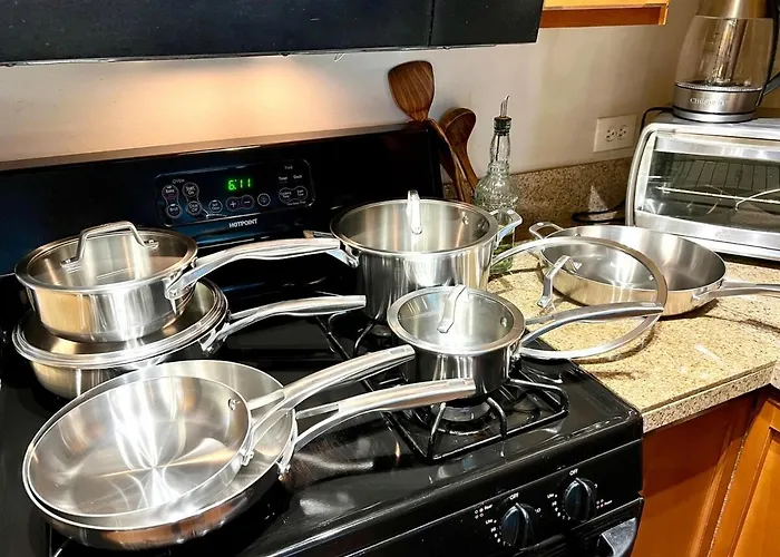 Apartamento The Banksy-free Parking -4 Bedroom W King Bed- Firepit Rooftop Near United Center Chicago